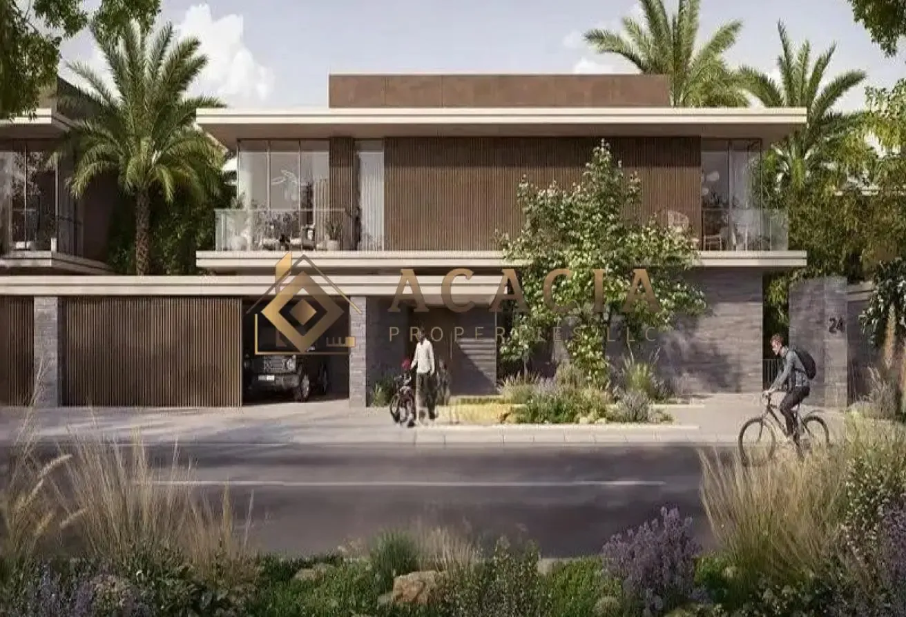 Genuine Resale | Big Layout I Modern Living