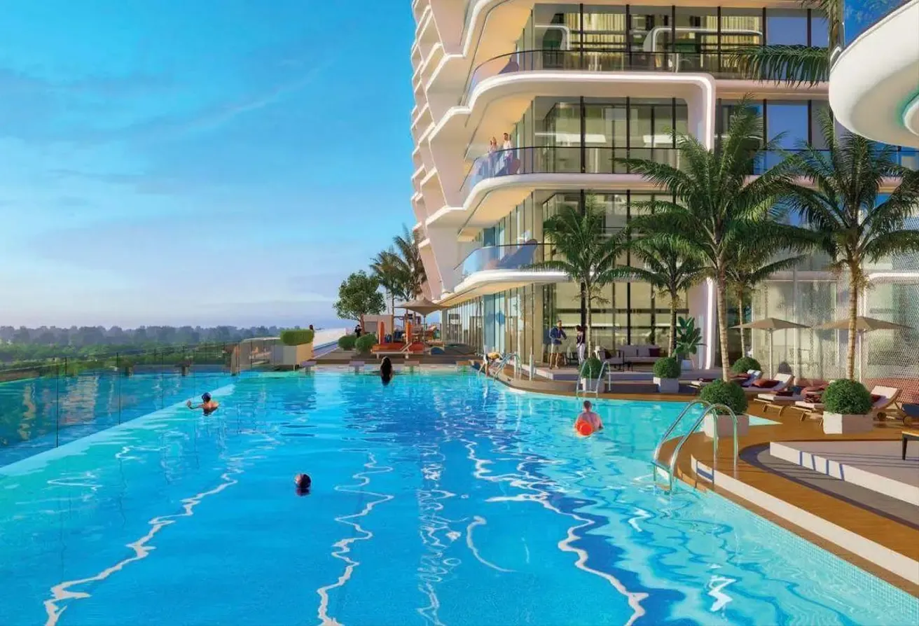 1 Bub + Office | High Floor | Golf View