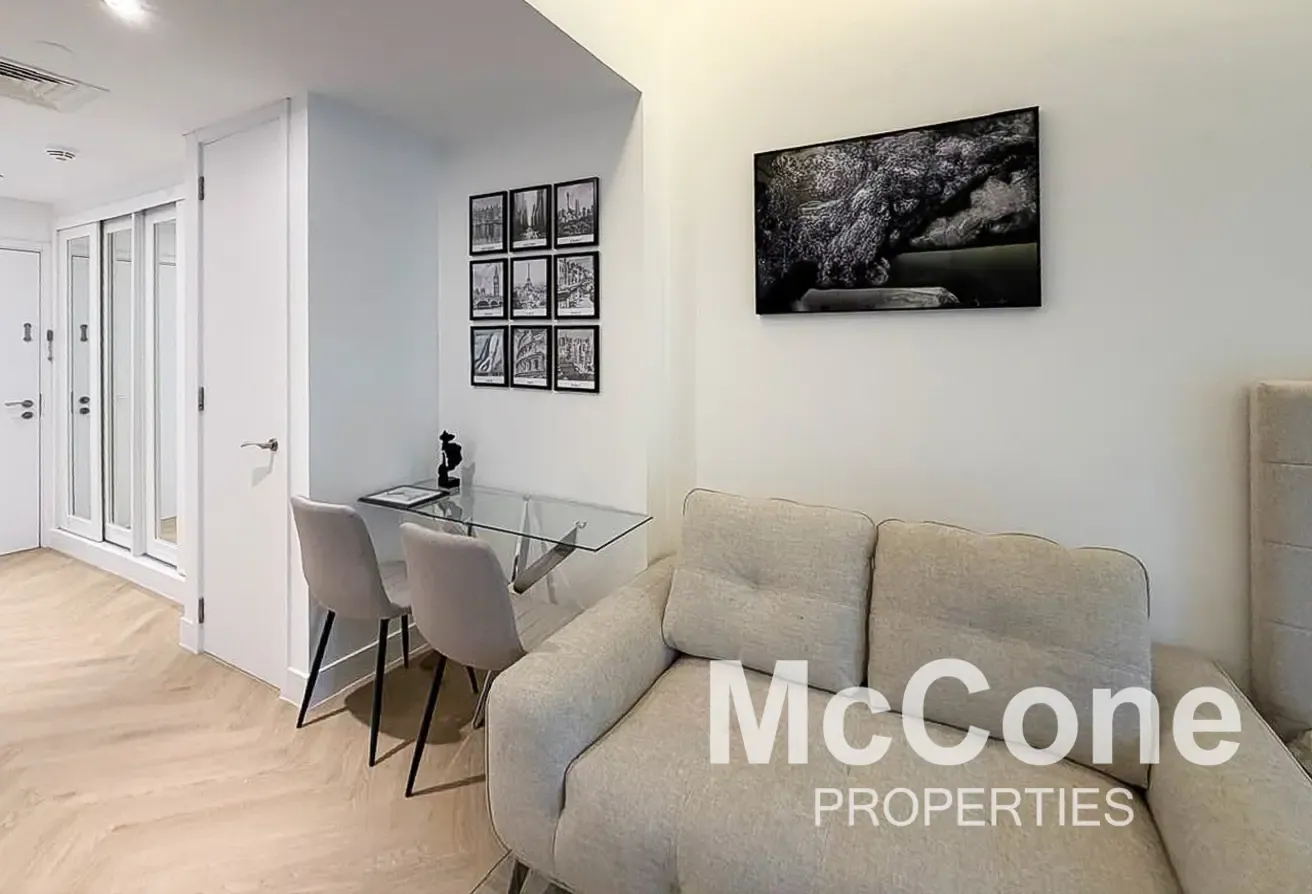 Vacant | Fully Renovated | Luxury Furnished