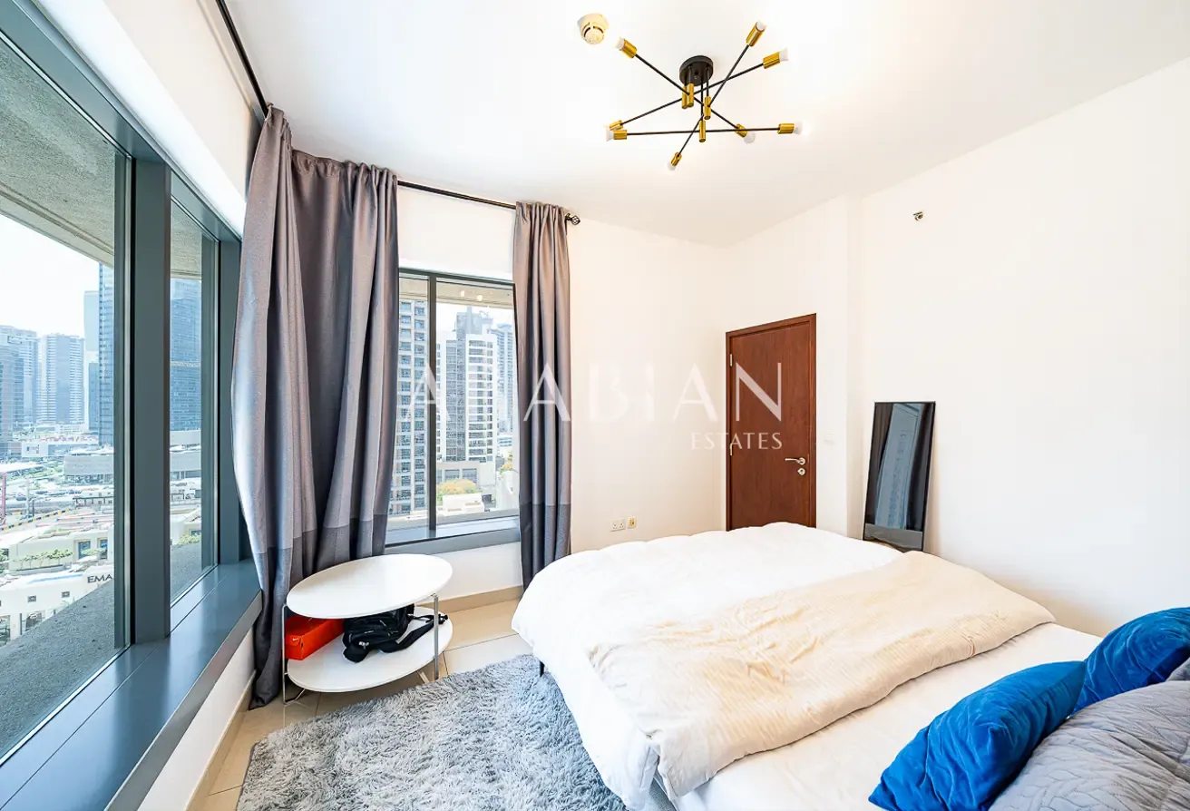 EXCLUSIVE | VACANT | 02 SERIES | BOULEVARD VIEW