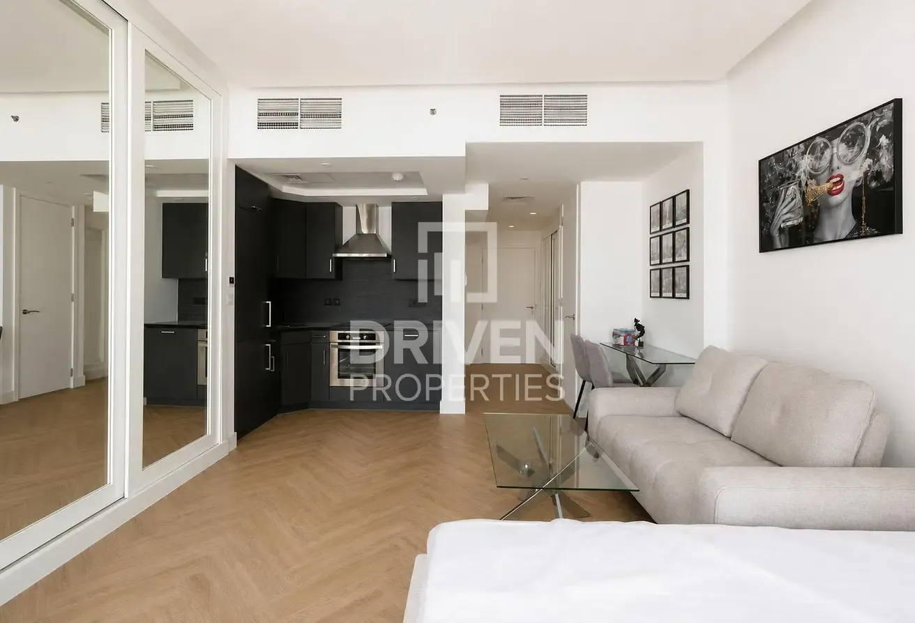 Brand New | Fully Upgraded | Ready to Move in