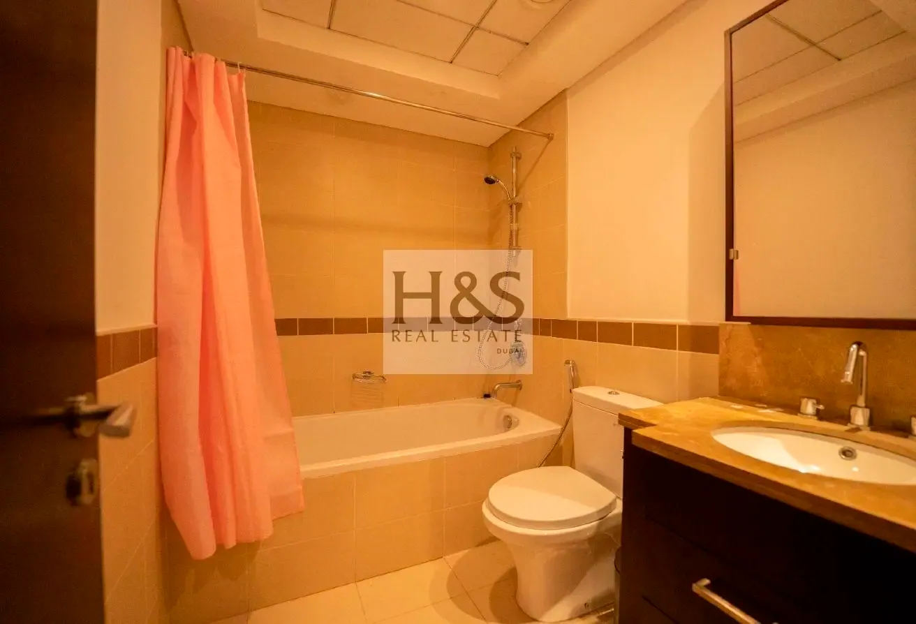 Furnished Studio | Downtown View |  Huge Terrace