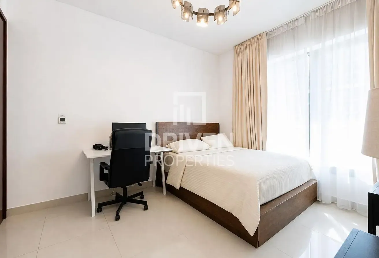 Exclusive | Boulevard View | Fully Furnished
