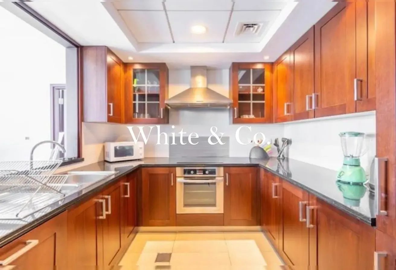 High Floor | Prime Loc | Boulevard View
