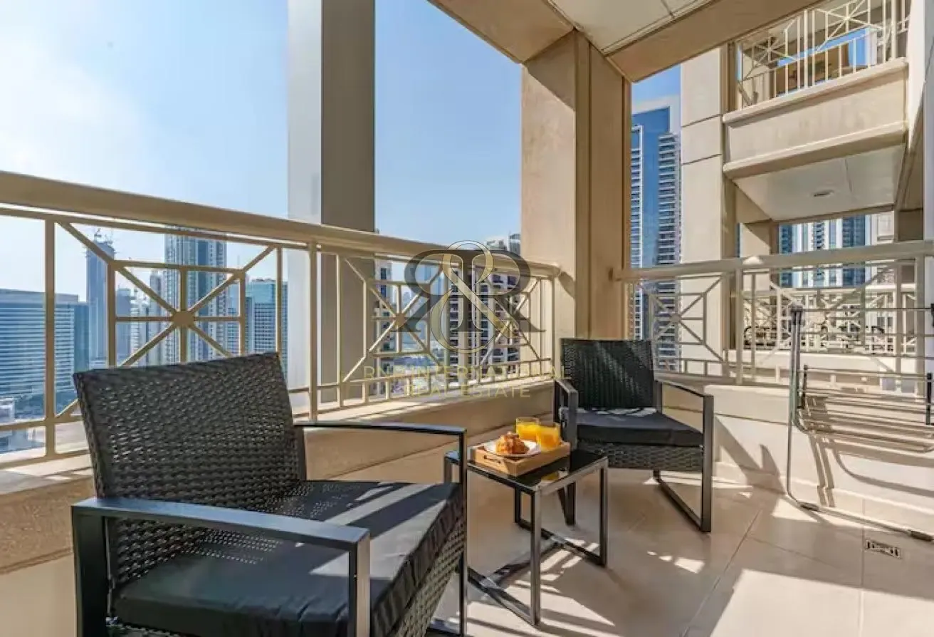 A Downtown Must-Have | VOT | High Floor