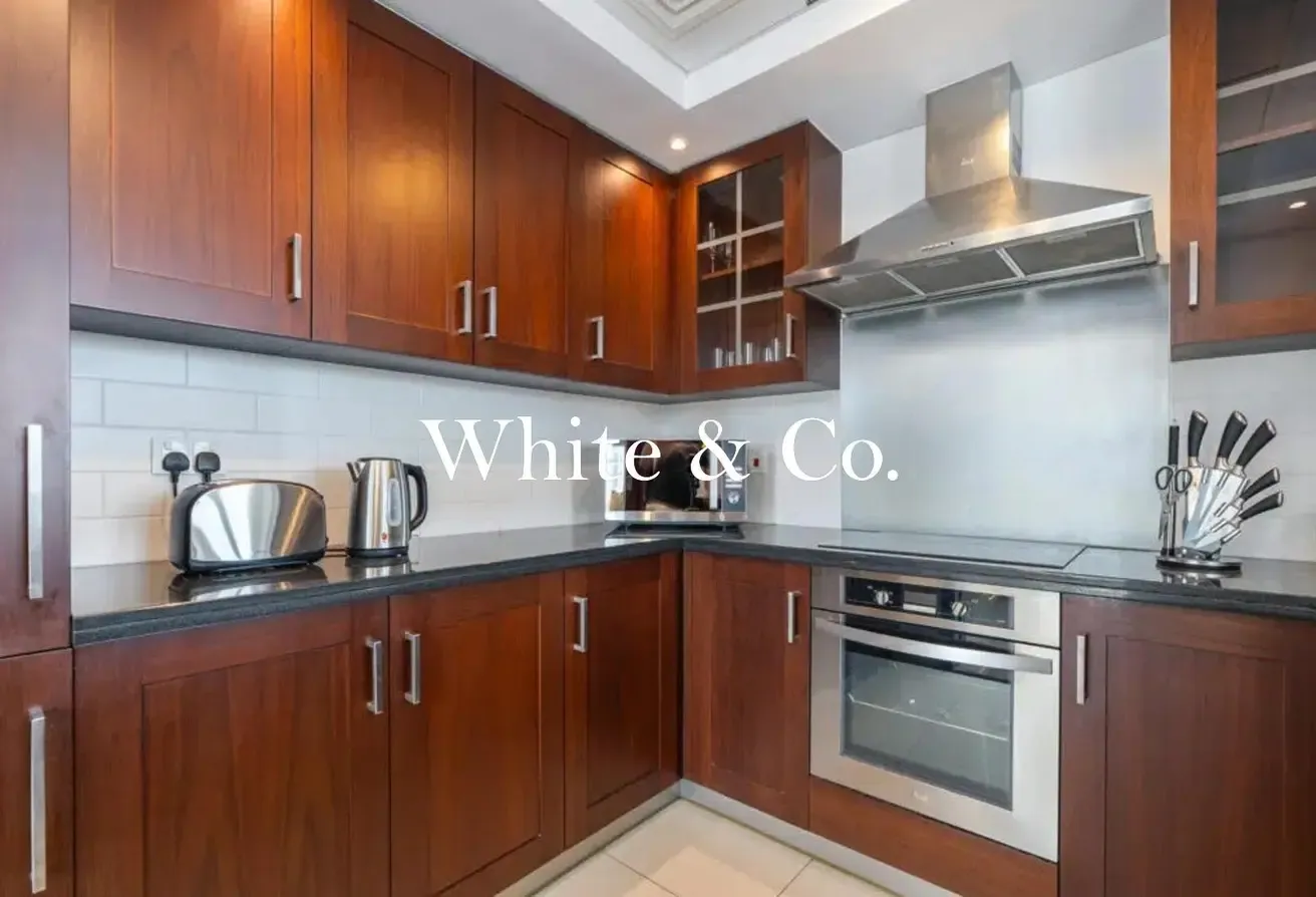 Larger Layout 1 Bed | Vacant | High Floor