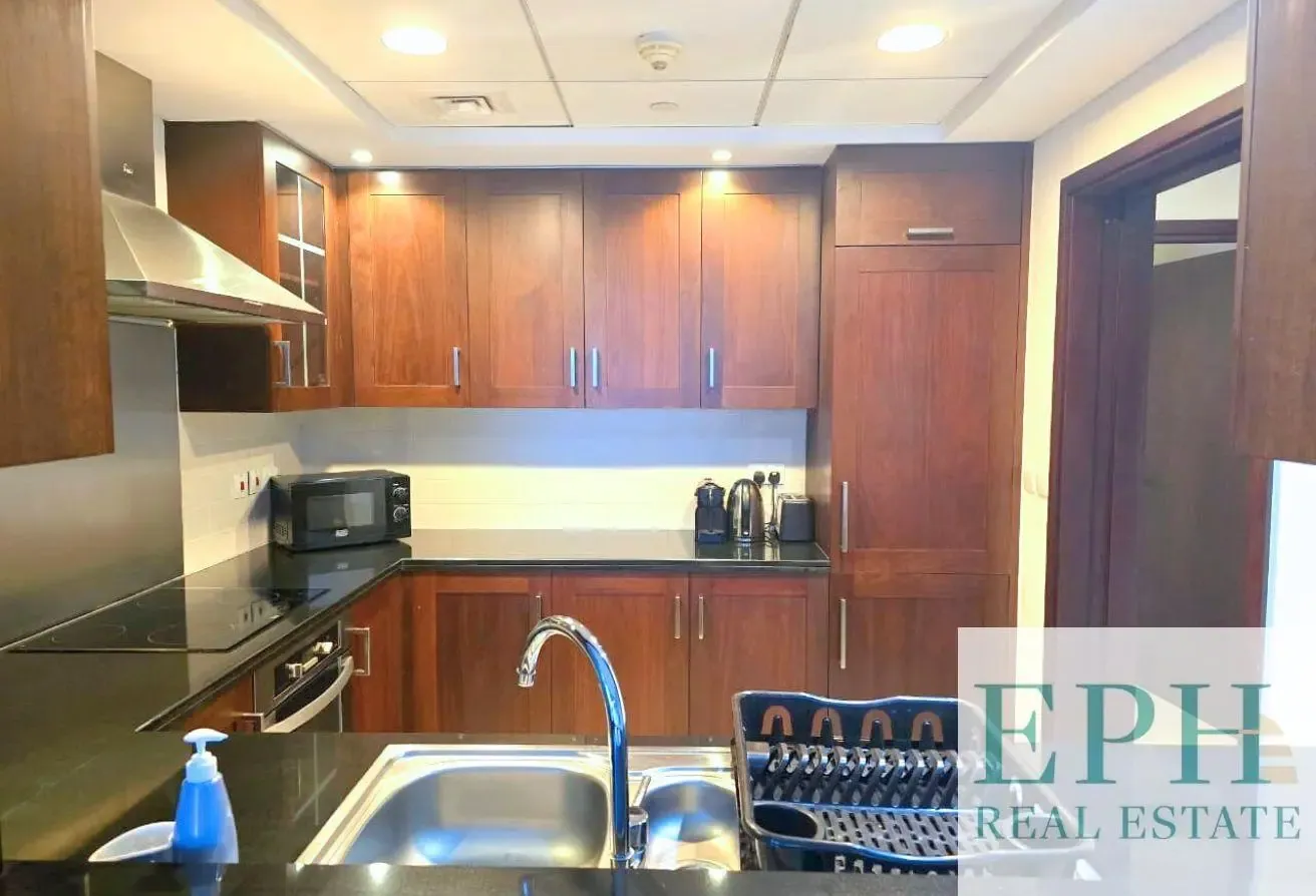 FOUNTAIN VIEW | HIGH-FLOOR FRONT UNIT | VACANT