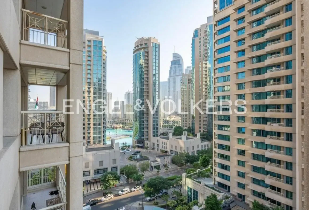 Low Floor | Partial Fountain View | Maintained
