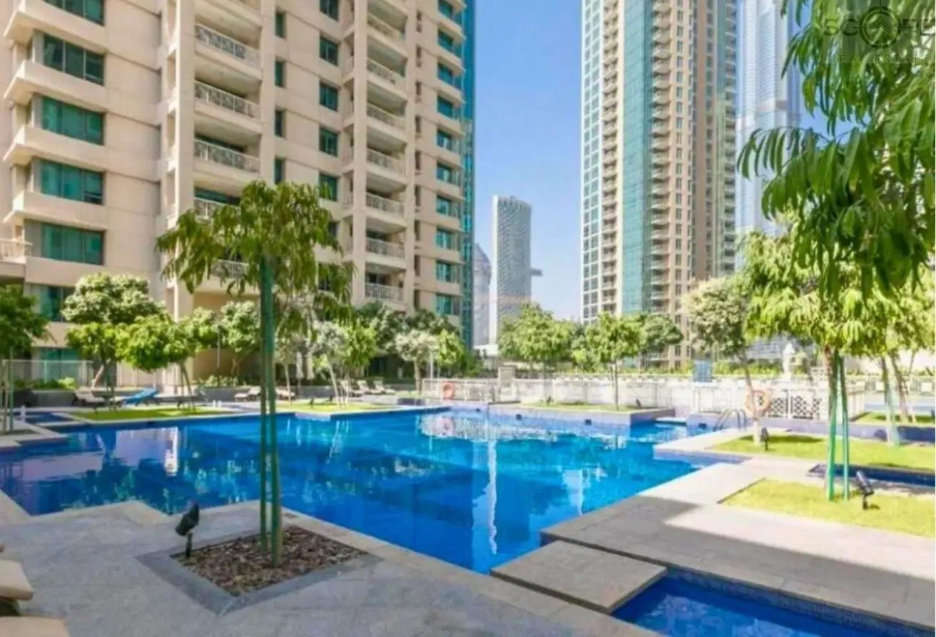 Vacant Furnished Fountain View 29 Bouelvard T2