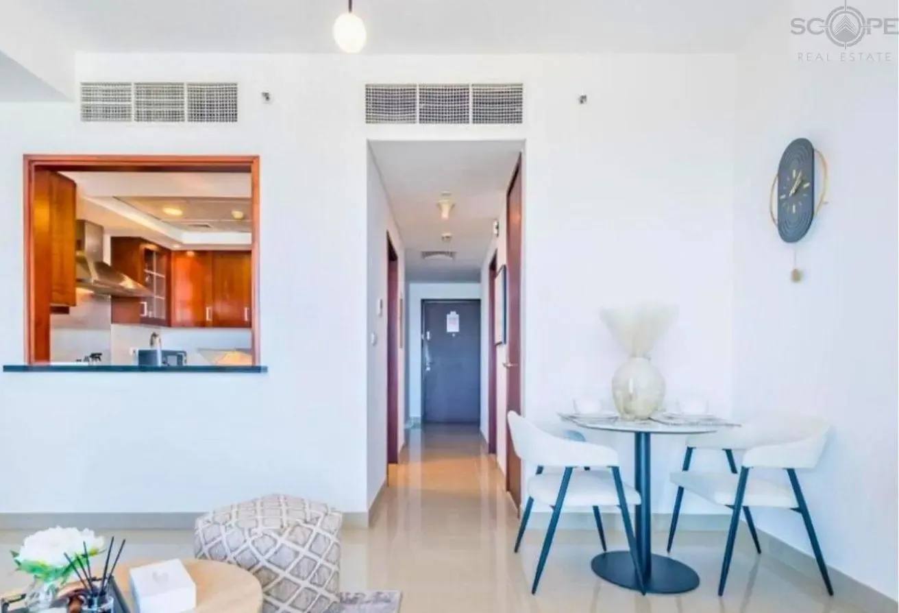 Vacant Furnished Fountain View 29 Bouelvard T2