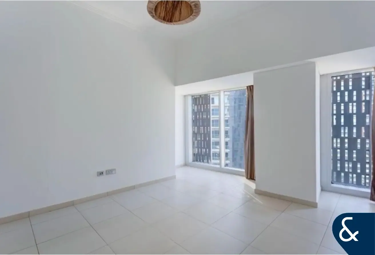 2 Beds | Vacant On Transfer | Marina View
