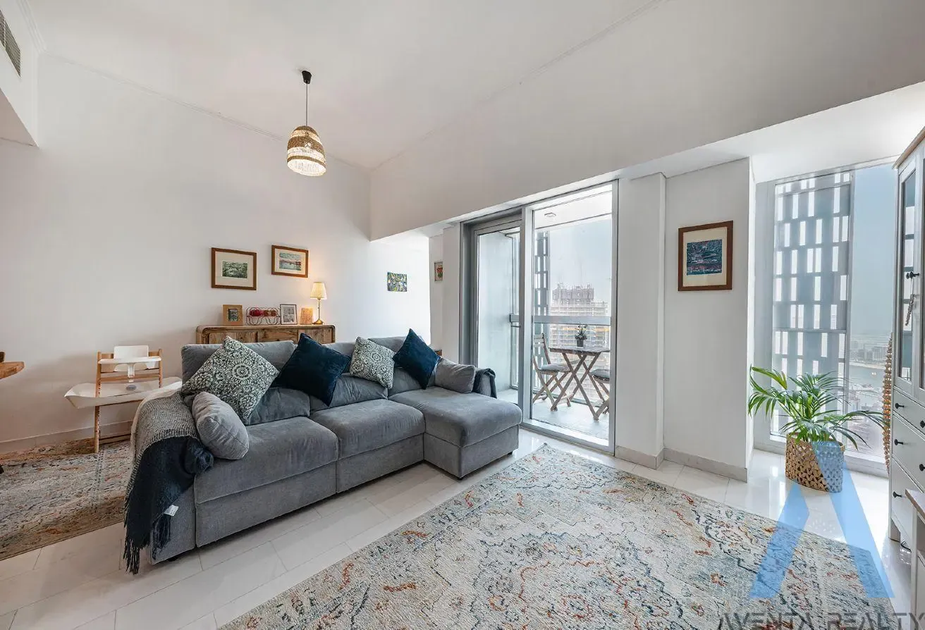 Large Layout | Sea and Marina View | VOT