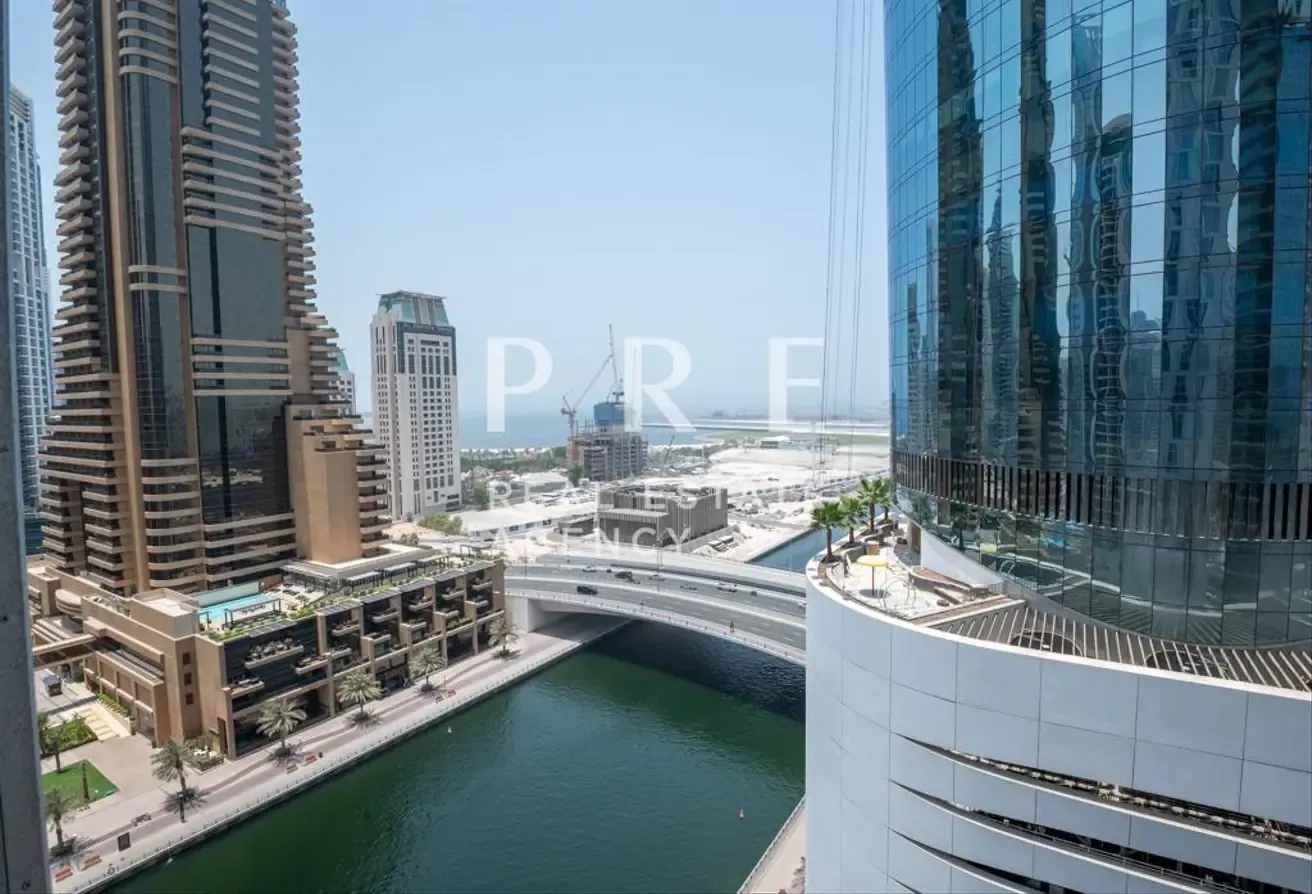 Spacious unit | Sea View | Vacant