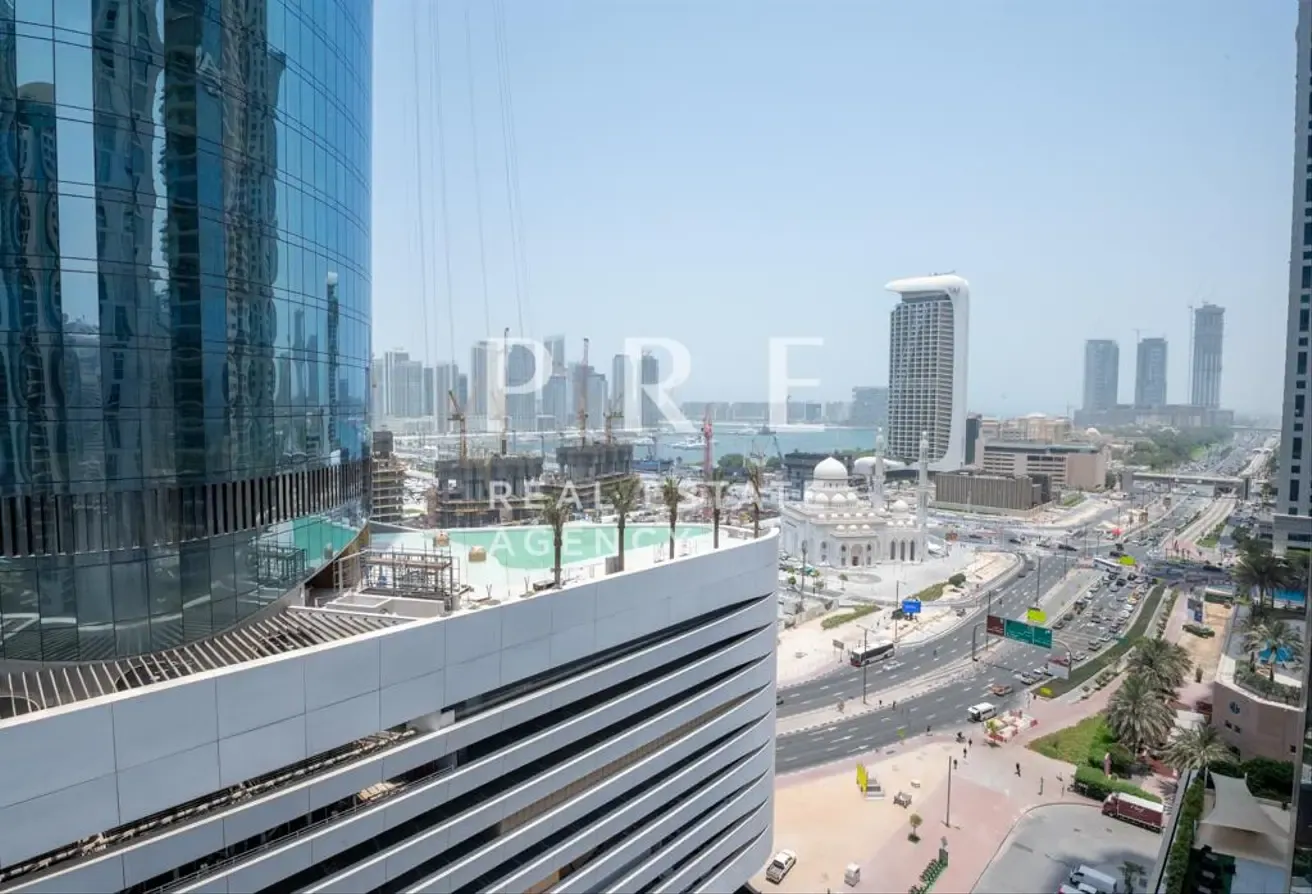Spacious unit | Sea View | Vacant