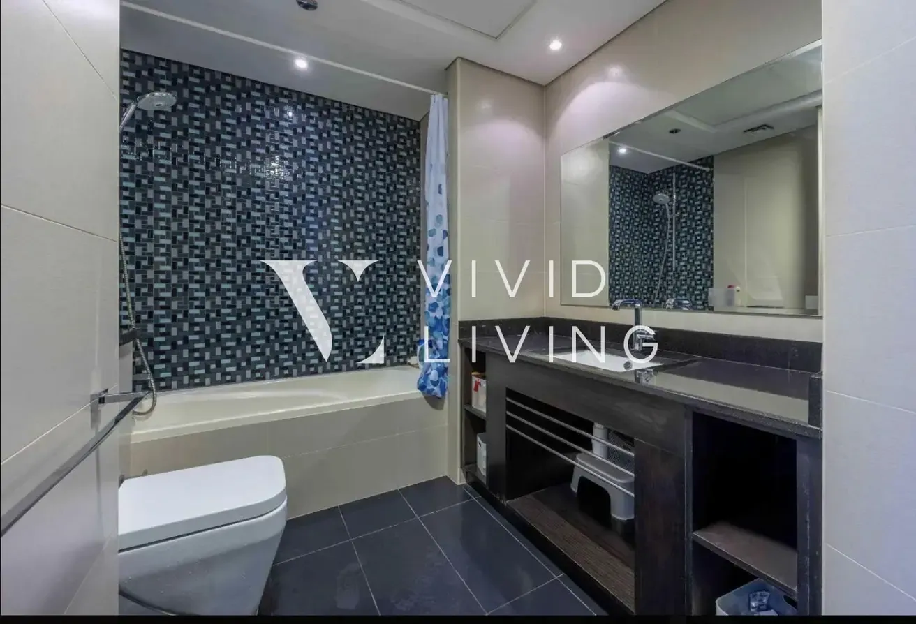 Partial Marina View | VOT | Mid Floor