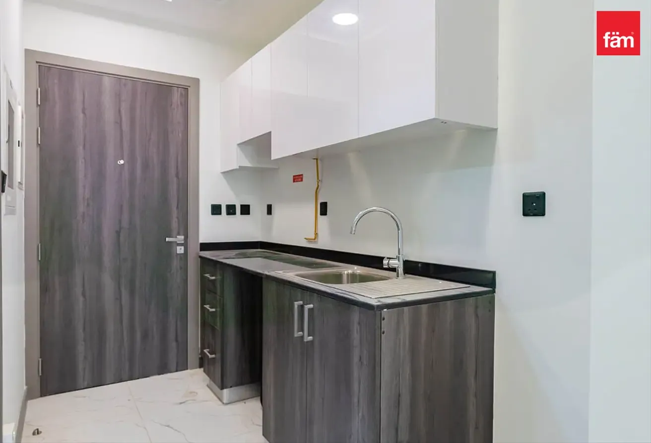 High Floor | Rented | Community View