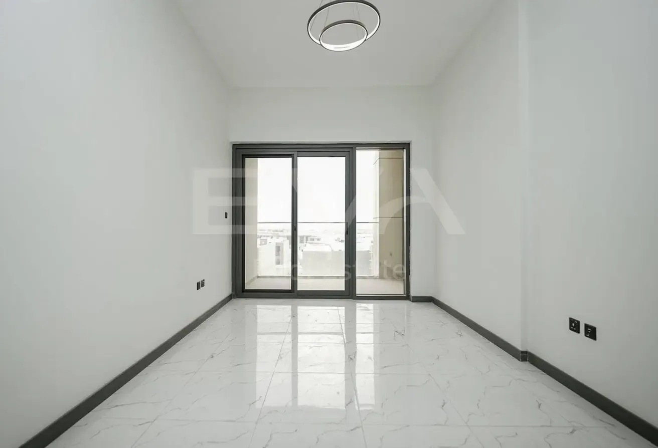 SPACIOUS LAYOUT | UNFURNISHED | READY TO MOVE