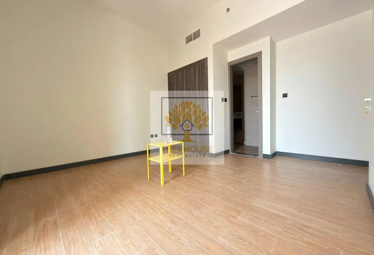 SPACIOUS 1 BR | HUGE BALCONY | HIGHER FLOOR