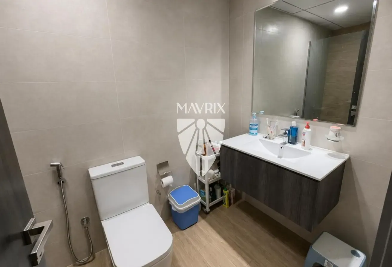 Vacant On Transfer | Well Maintained | High ROI