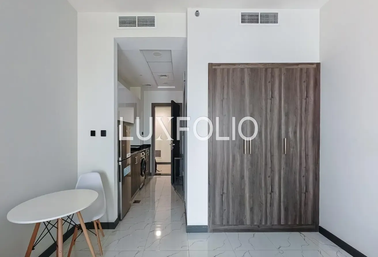 Vacant | Semi Furnished | Investor Deal | Balcony