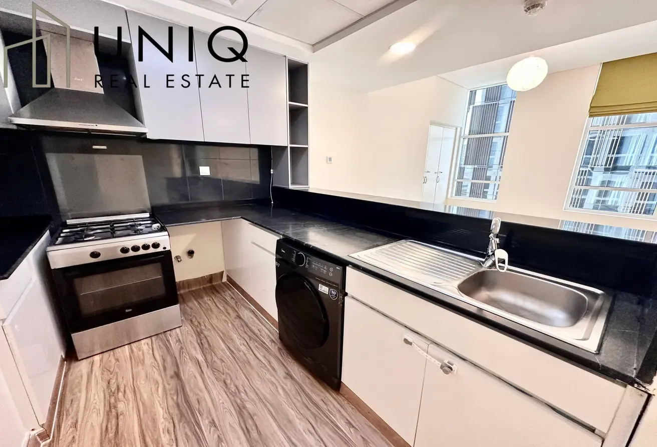 2-Bedroom | VACANT | High Floor
