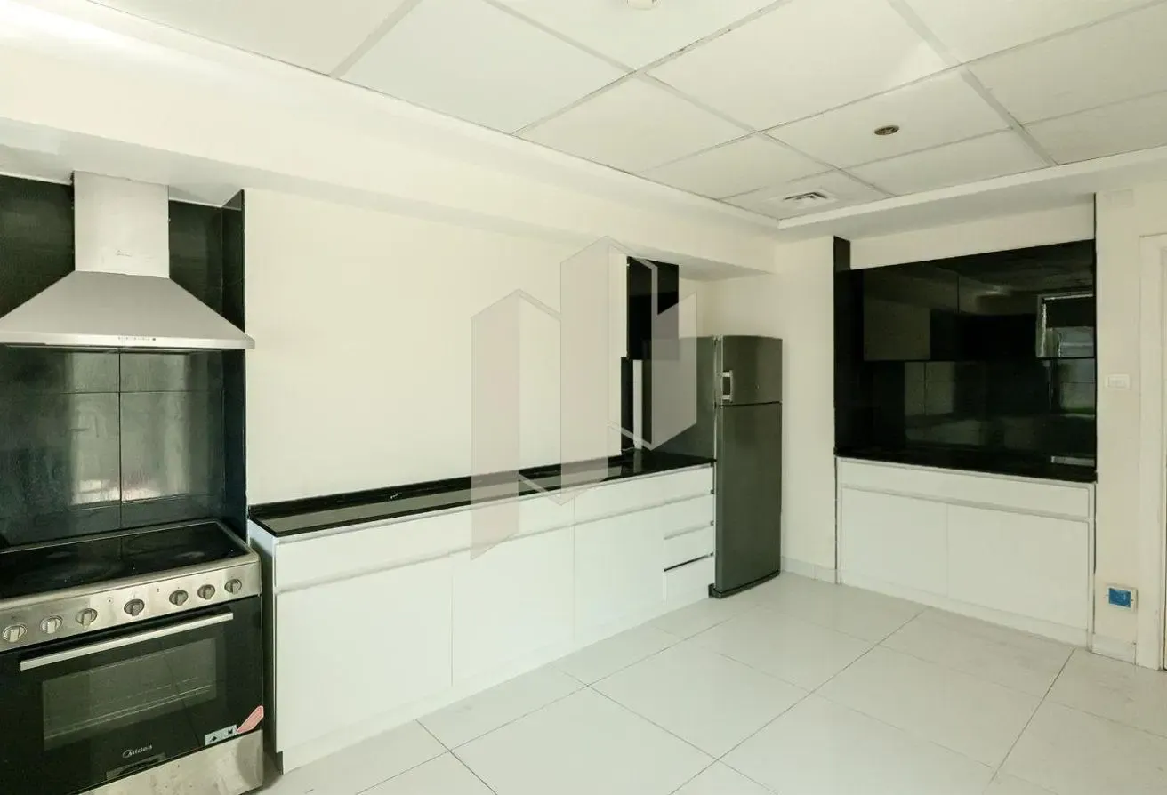 1BR w Balcony | Strategic Location | Rented
