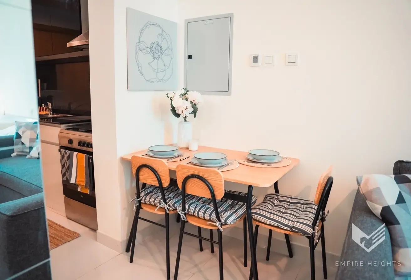 Top Floor | City Views | Net 8.1 percentage ROI