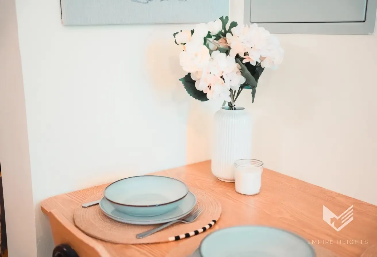 Top Floor | City Views | Net 8.1 percentage ROI