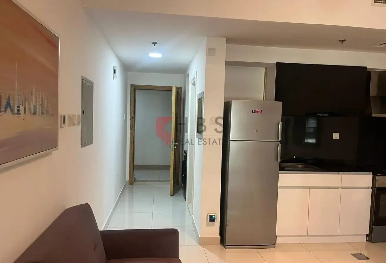 INVESTOR DEAL | MODERN FURNISHED STUDIO | RENTED