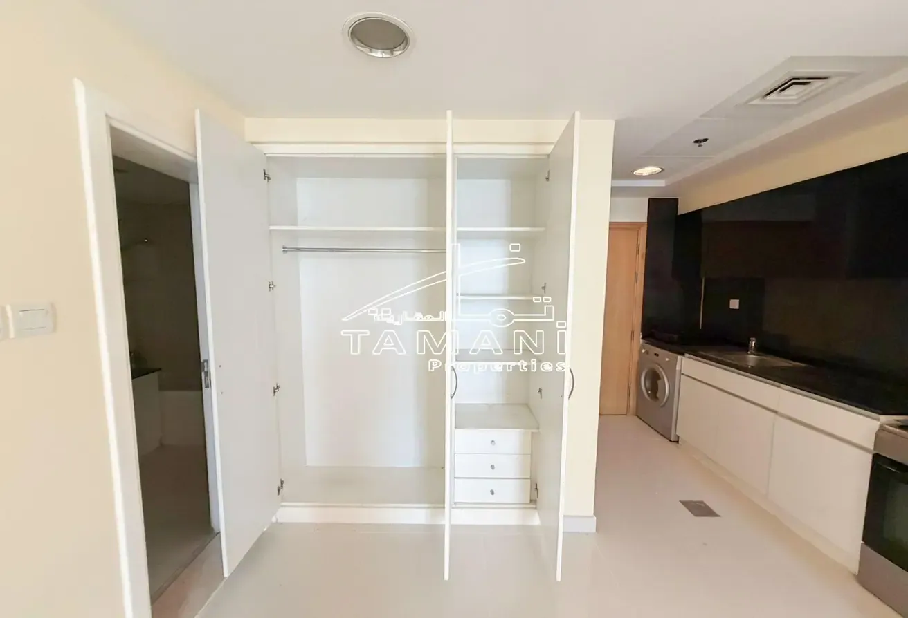 Modern Studio | Prime Location | Vacant