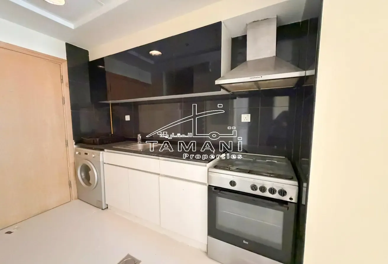 Modern Studio | Prime Location | Vacant