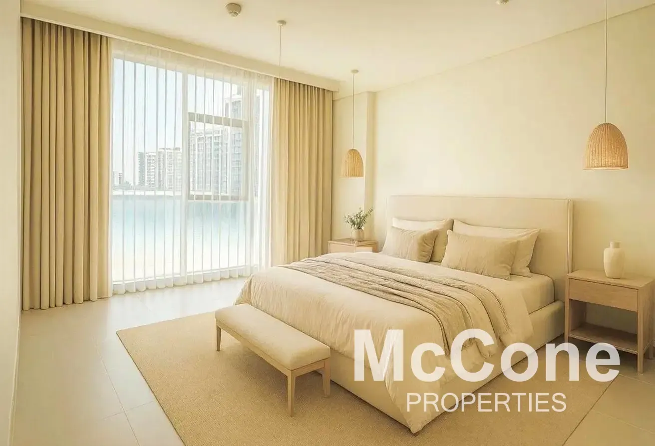 Direct Beach Access | Duplex | Pool and Gym