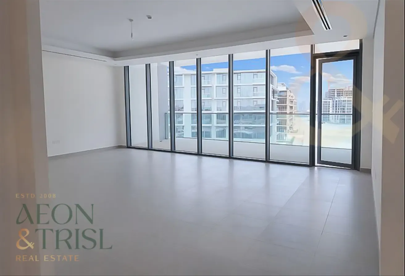 Luxurious | 3 Bedroom + Maids Room | Lagoon Views