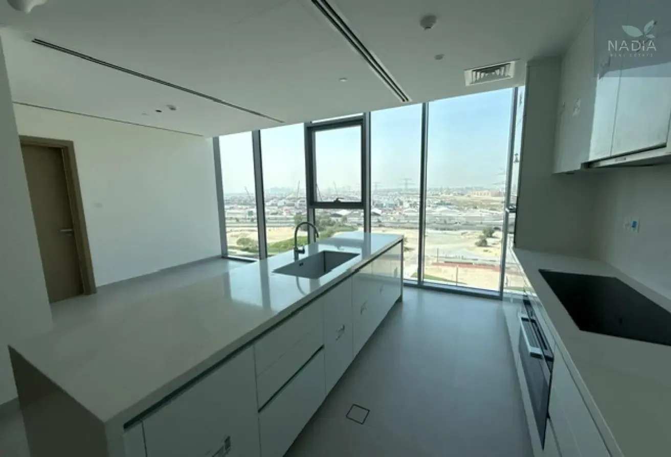 Big 3BR+Maid | Corner | Mid Floor | Lagoon Views