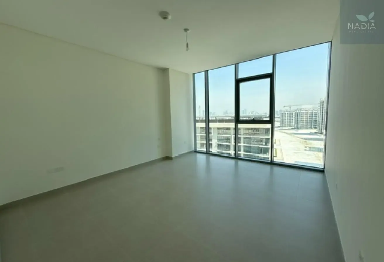 Large 3BR+Maid | Lagoon Views | Corner | Mid Floor