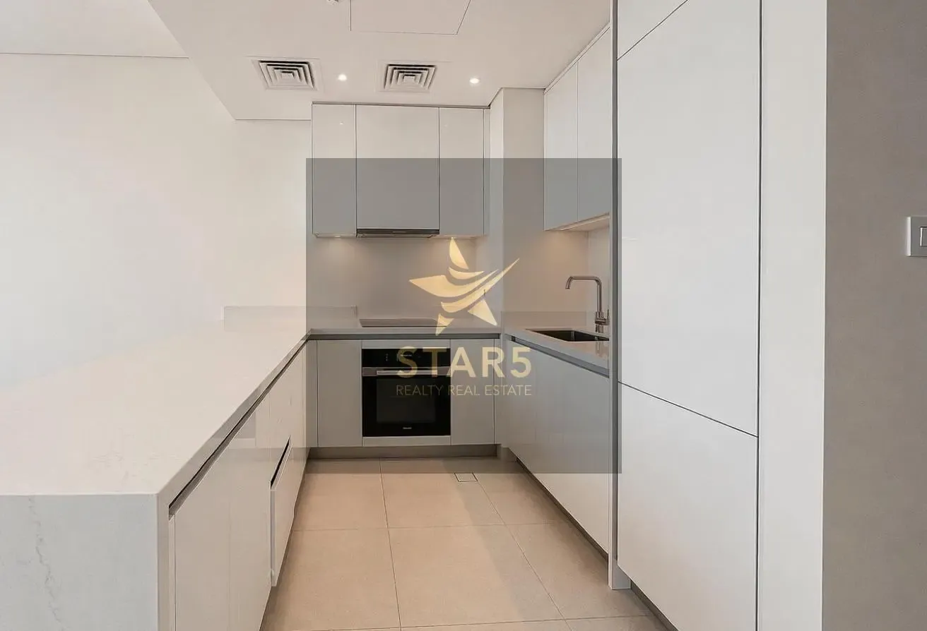 VOT | Great Location | Spacious Layout