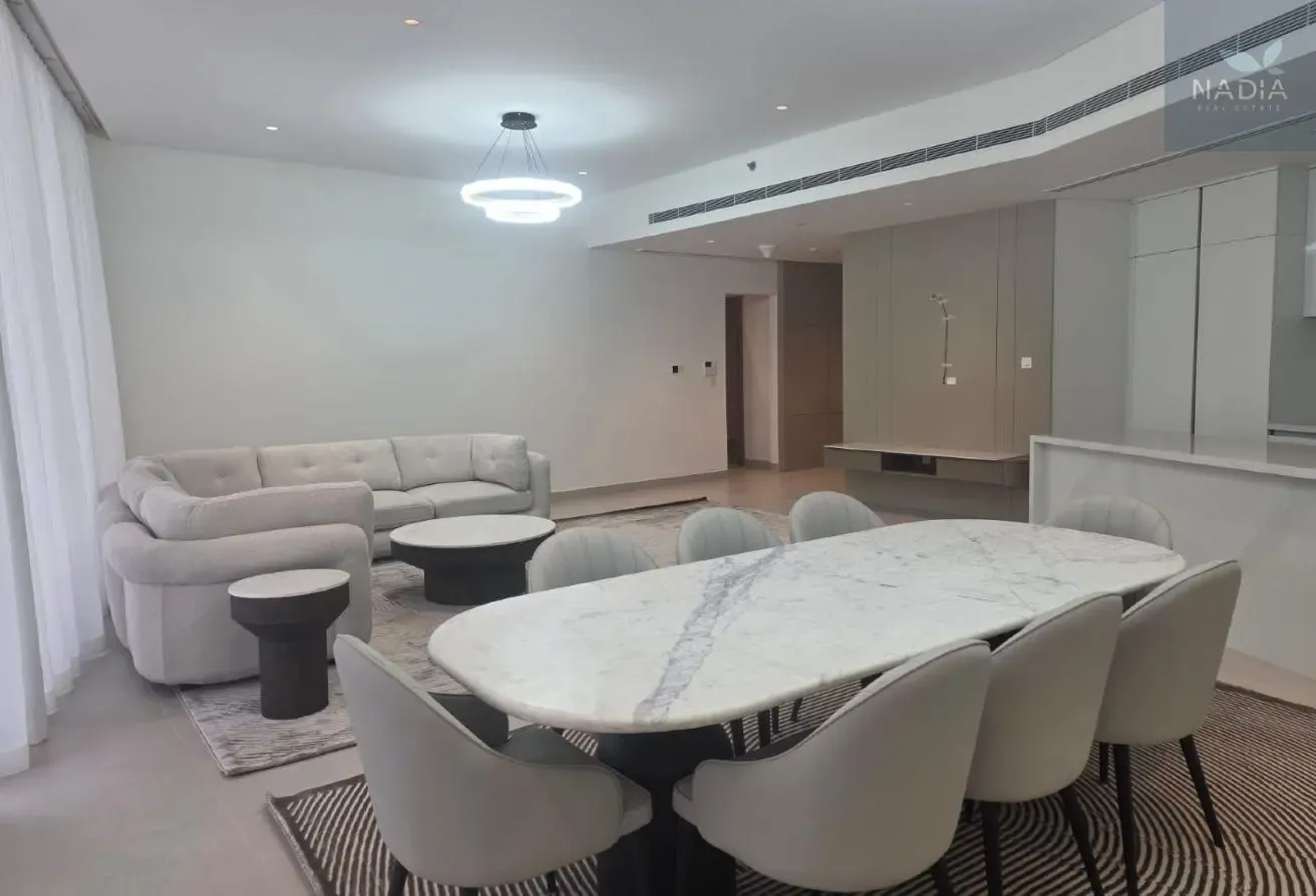 Large 3BR  | Lagoon Views | District One