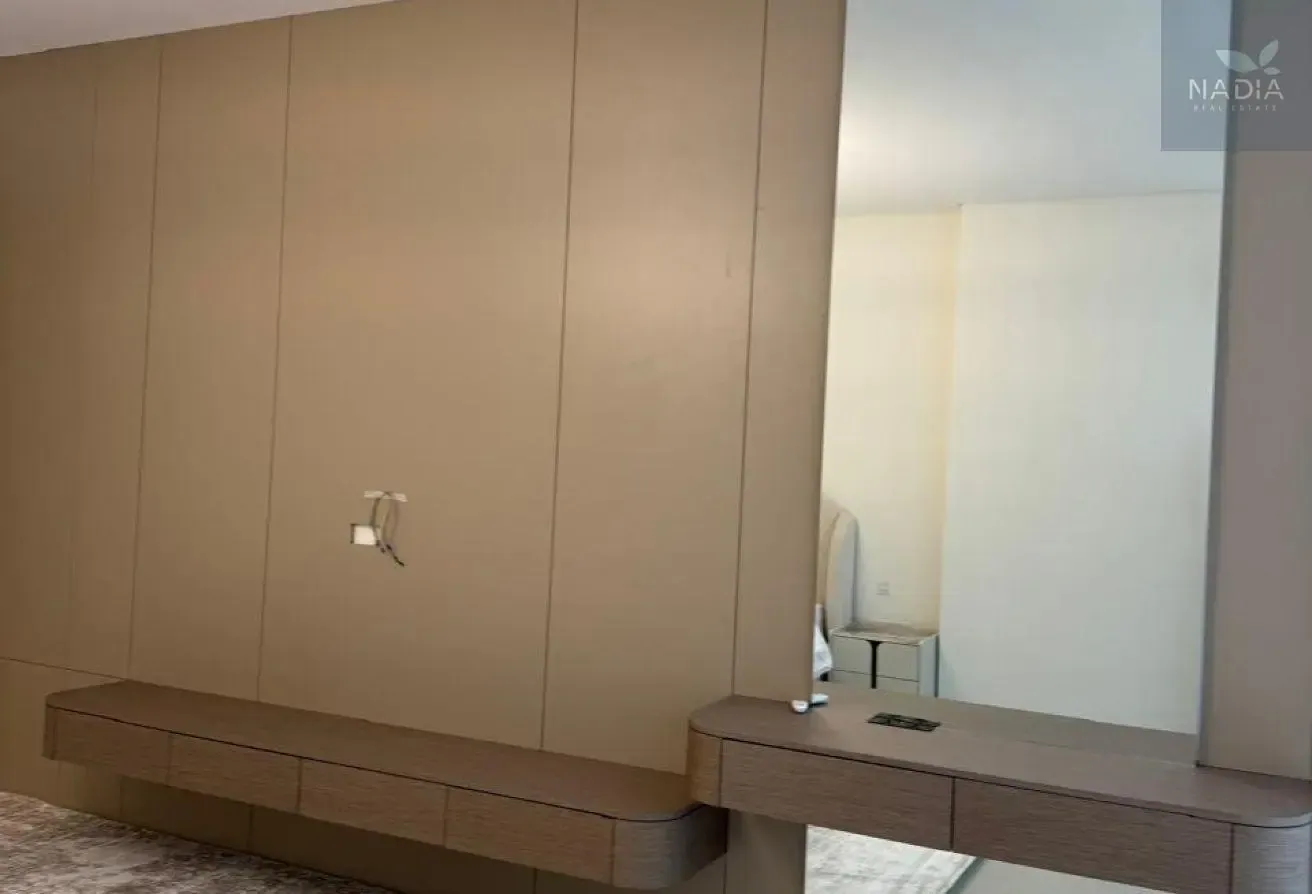Large 3BR  | Lagoon Views | District One