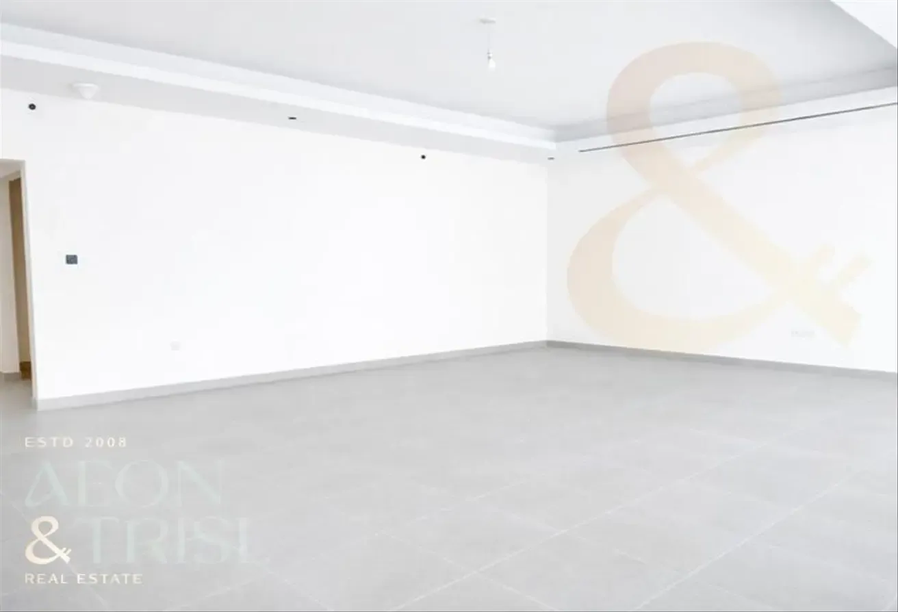 Crystal Lagoon Views | Lagoons View | Elegant 3BR