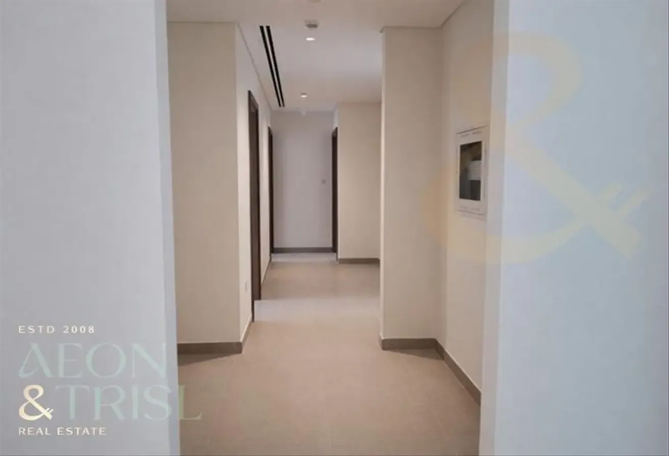 Crystal Lagoon Views | Lagoons View | Elegant 3BR