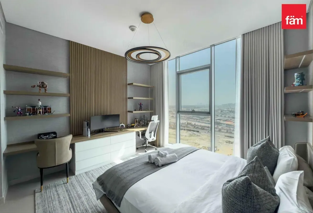 Luxury4 Bedroom | Contemporary Design