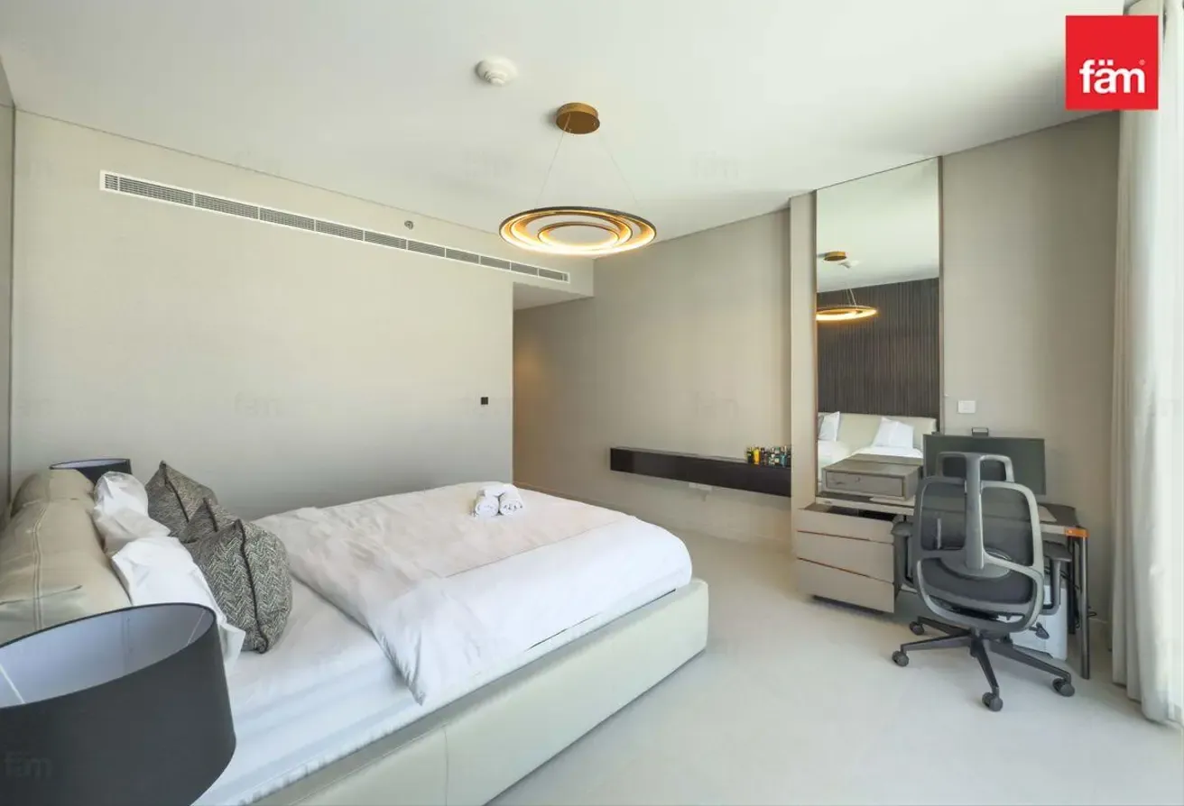 Luxury4 Bedroom | Contemporary Design