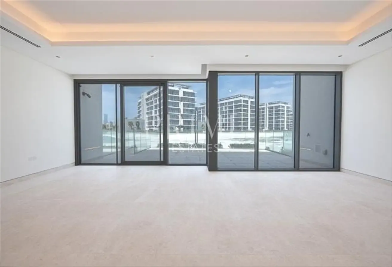 Luxury 4BR | Spacious |  Prime Location | Vacant