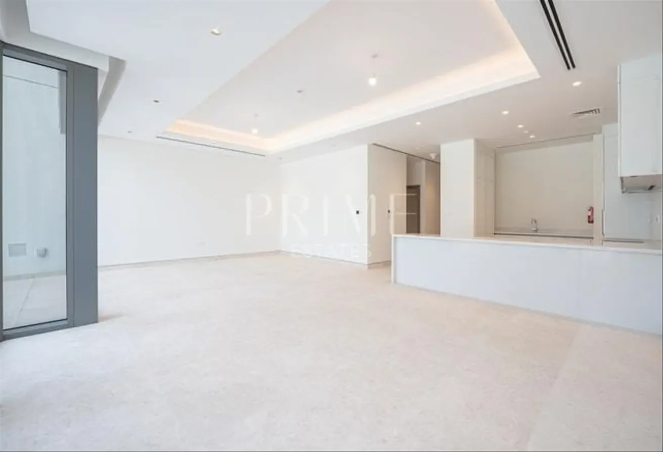 Luxury 4BR | Spacious |  Prime Location | Vacant
