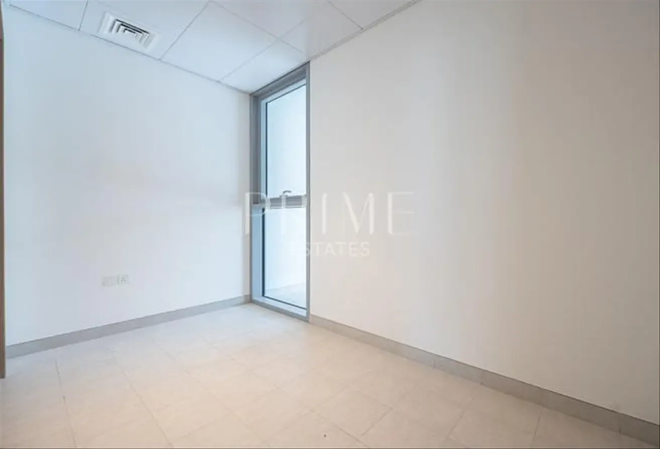 Luxury 4BR | Spacious |  Prime Location | Vacant