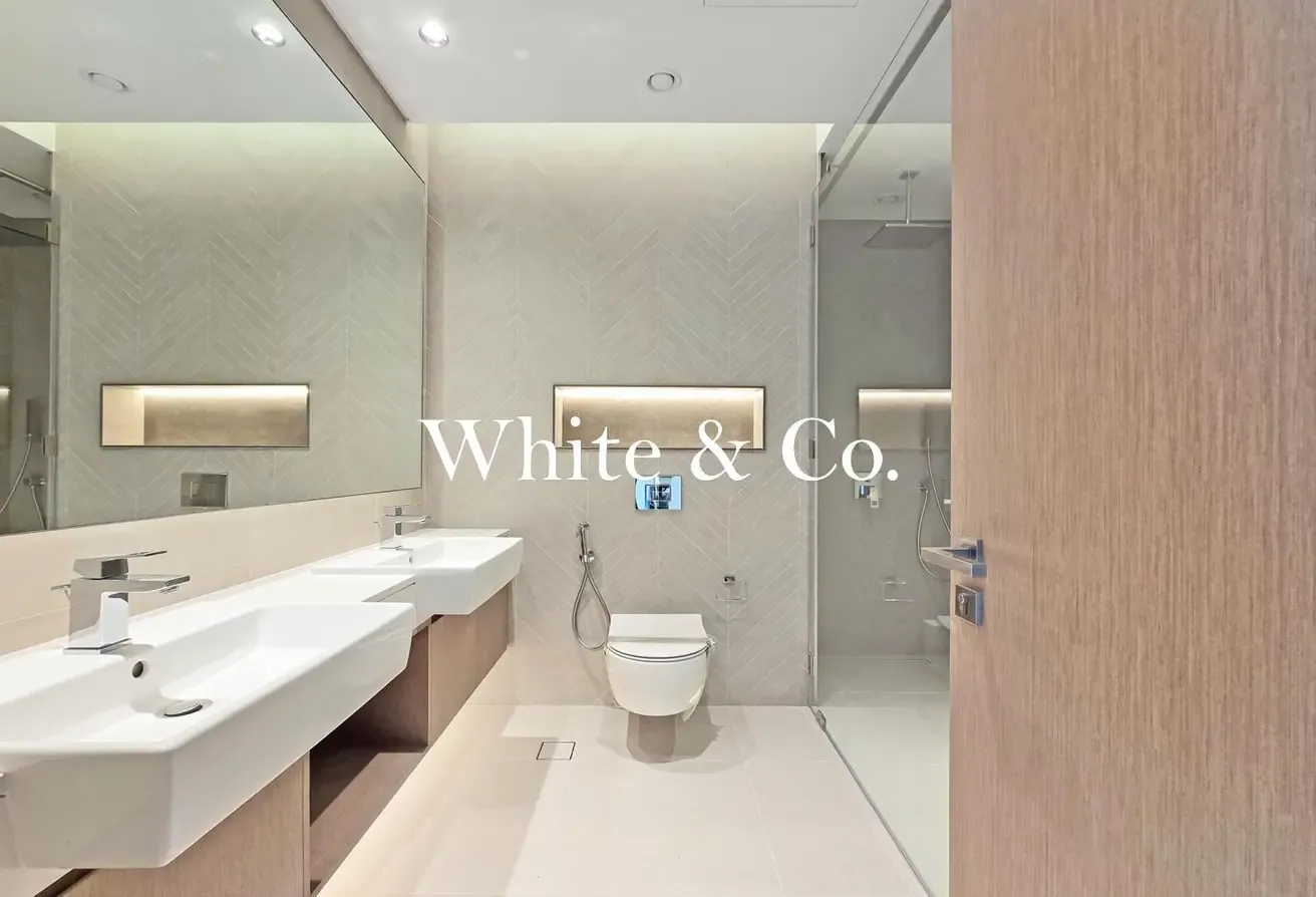 Brand New  | 3 Bedrooms | Large Layout