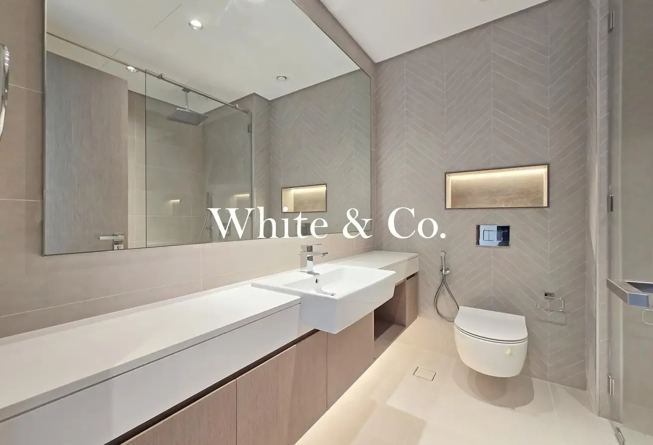 Brand New  | 3 Bedrooms | Large Layout