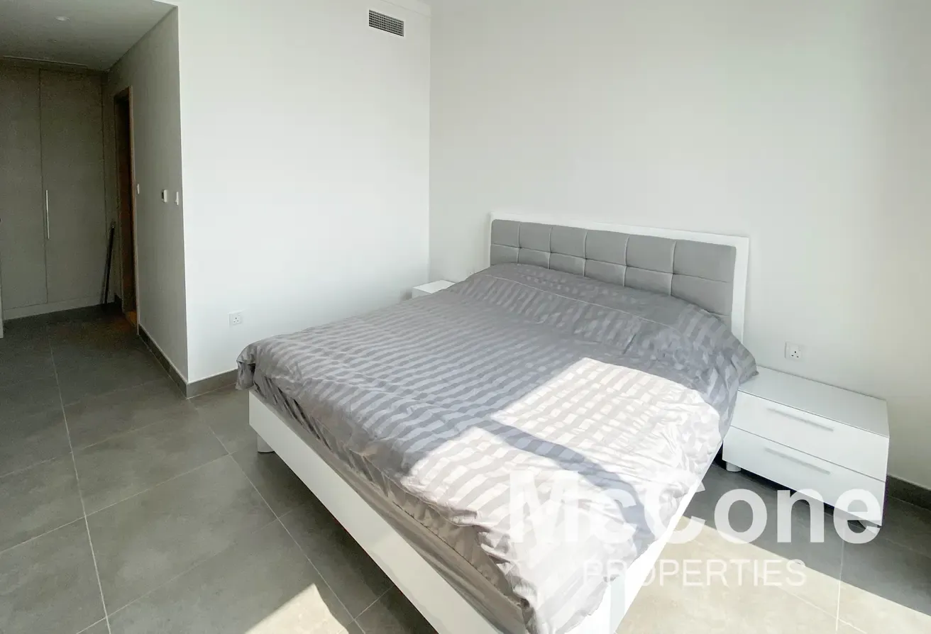 High Floor | Vacant | Creek Beach View