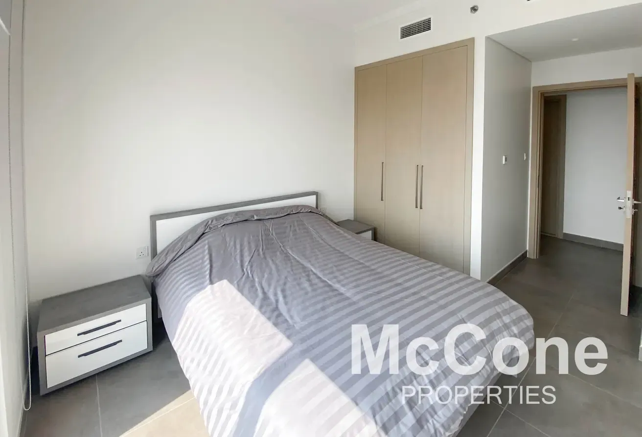 High Floor | Vacant | Creek Beach View