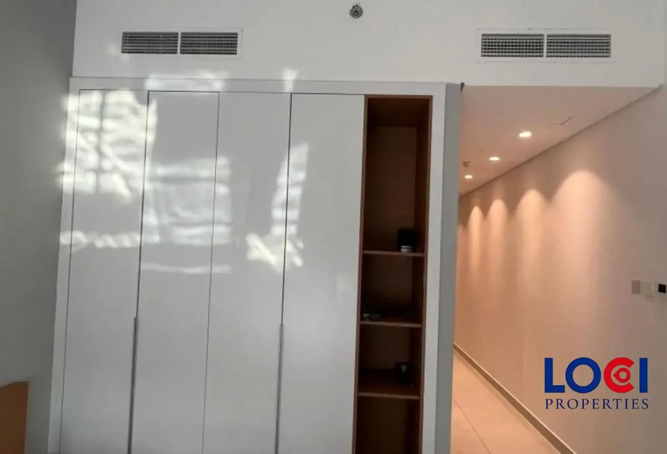 READY TO MOVE | FAMILY AREA | FURNISHED